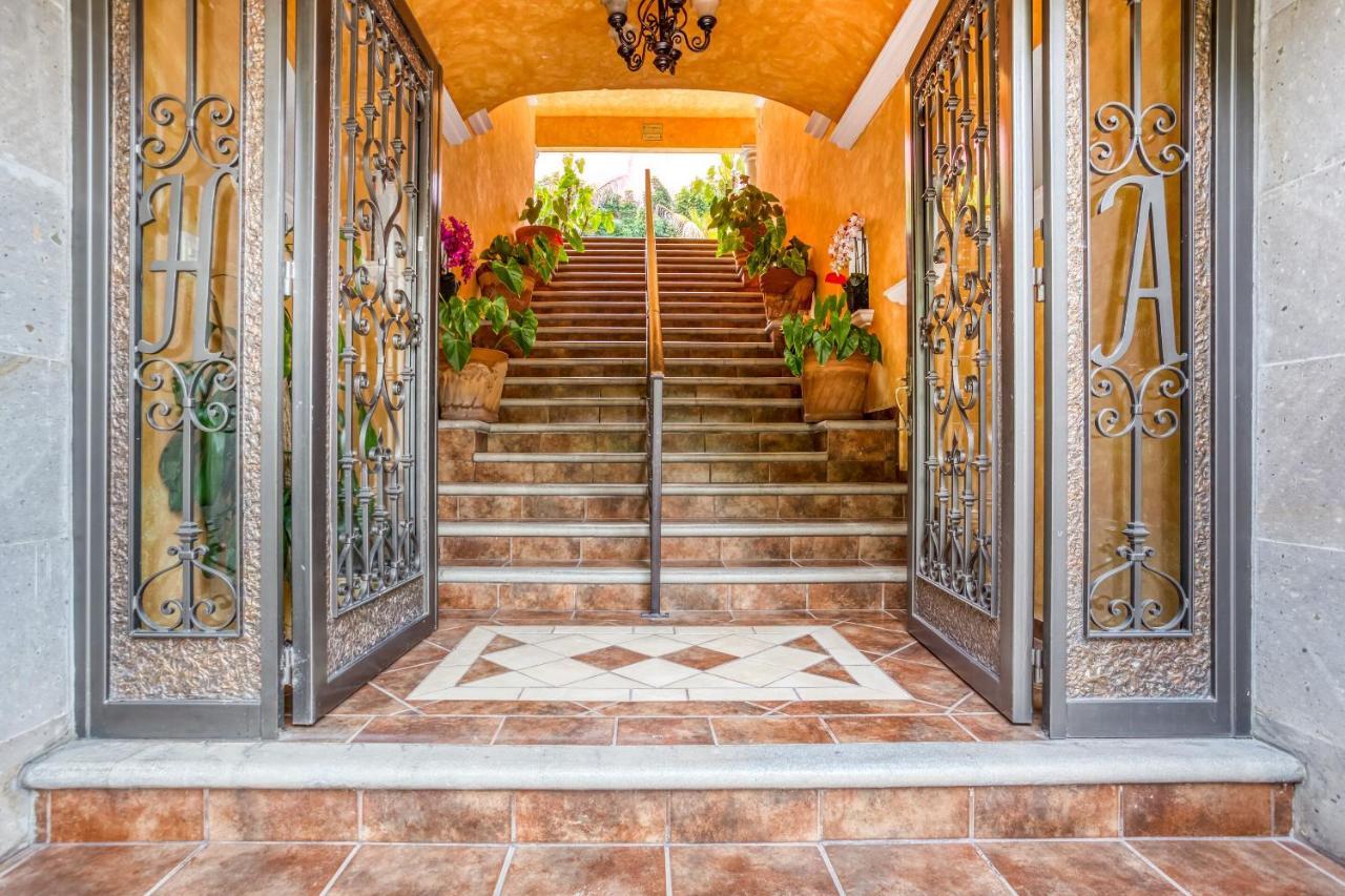 Casa Anturio Ξενοδοχείο Κουερναβάκα Εξωτερικό φωτογραφία